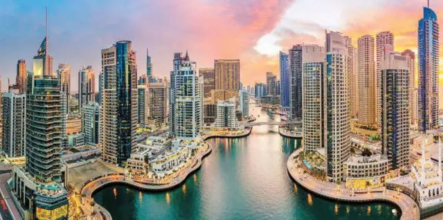 هل الاستثمار في أراضي دبي ناجح؟ 